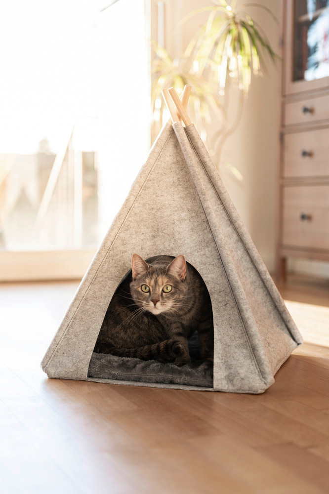 Filz-Tierbett Mod. Tipi Hellgrau  45 x 45 x 60 cm